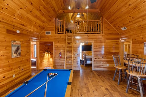 Game room connected with loft.