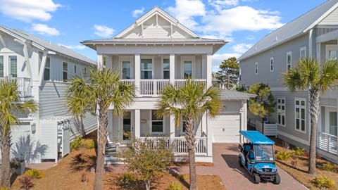 Welcome to Resorting To Happiness!