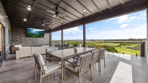 Welcome to The Back Nine Retreat!