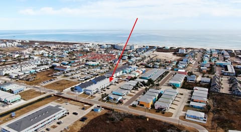 Prime Location. (Costa Bahia 207)