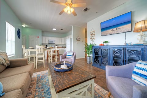 Easy connections for everyone. (Costa Bahia 207)