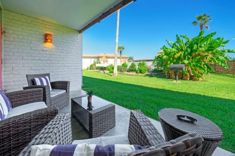 Welcome to Tropical Haven! (Tropical Haven)