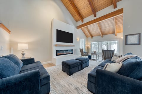 Beautiful living area with vaulted ceilings.
