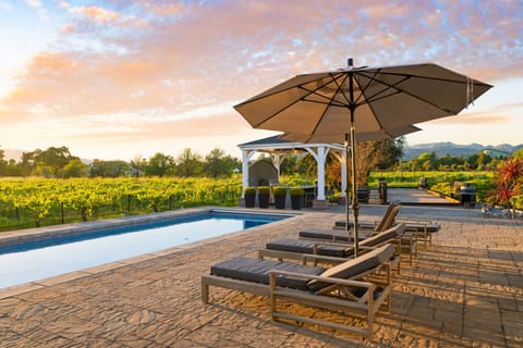 Lounge in style.