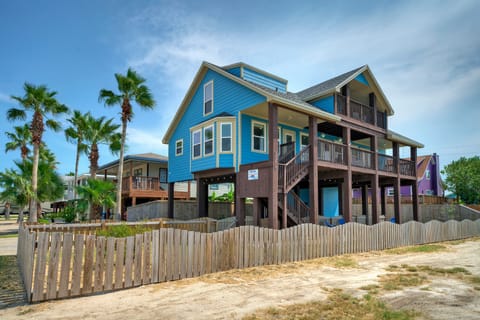 Welcome to Blue Crush! (Blue Crush)