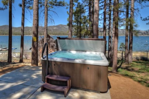 Hot tub time! (Classic Lake House)