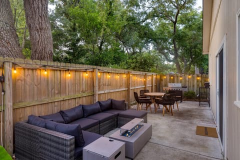 Carriage House: Comfortable sofa seating.