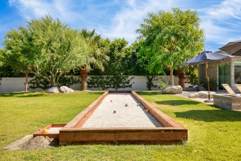 Friendly competitions! (Polo Villa 11)