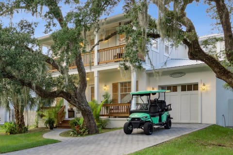 Welcome to Serenity at Surfside!