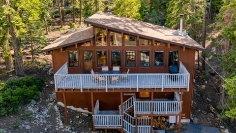 Full view of the home. (Tahoe Timber)