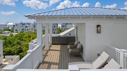 Rooftop deck with stunning Gulf views.