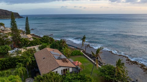 Oceanfront Oahu hideaway—wake up to panoramic blue-water views right outside your door.