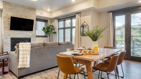 Contemporary living spaces. (Kestrel)