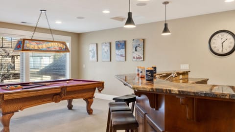 Game night central—pool table + bar setup for easy hangouts, snacks, and friendly competition.