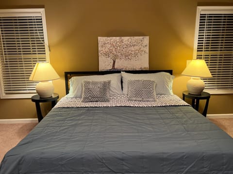 Five Stars Luxury Home Vacation rental in Clarksville