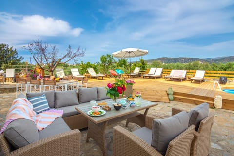 Natural landscape, Garden, View (from property/room), Balcony/Terrace, Seating area