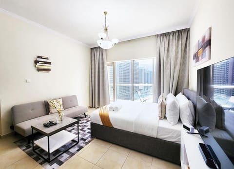 Communal lounge/ TV room, TV and multimedia, Photo of the whole room, Seating area, Bedroom