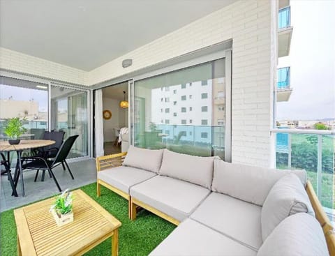 Balcony/Terrace, Balcony/Terrace