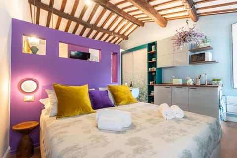 Bed, Coffee/tea facilities, Kitchen or kitchenette, Bedroom, toaster, towels