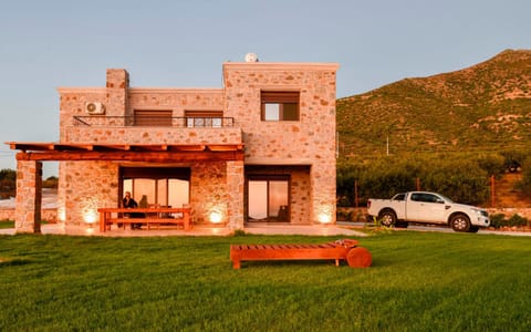 Property building, Parking