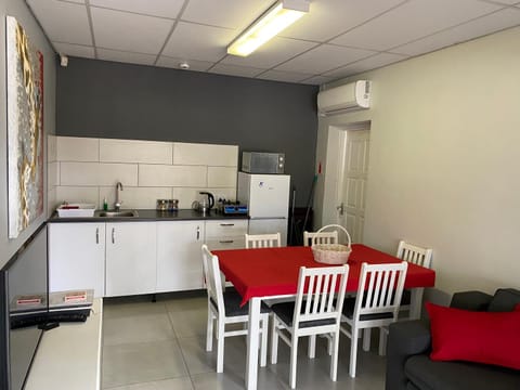 Beautiful solar powered apartment Apartment in Western Cape