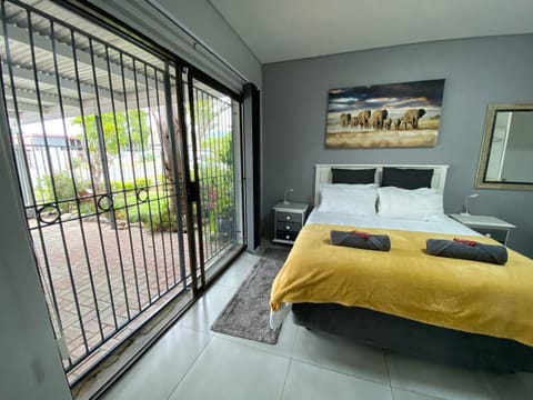 Beautiful solar powered apartment Apartment in Western Cape