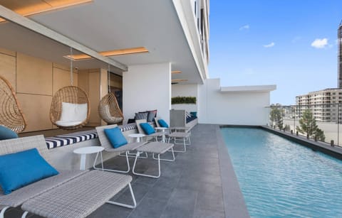 Balcony/Terrace, Spa and wellness centre/facilities, Swimming pool