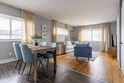 Westlake Escape Apartment in Westlake