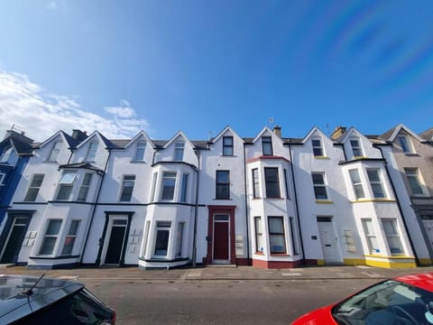 Graded Seaside Apt by the Harbour - Princess Red 2 Apartment in Portrush