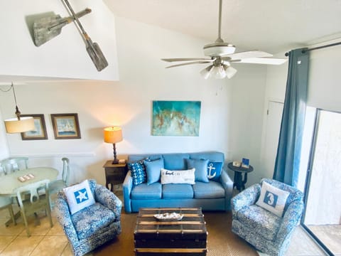 Sugar Beach 321 by ALBVR - Beautiful condo at the beach from ALBVR! House in Orange Beach
