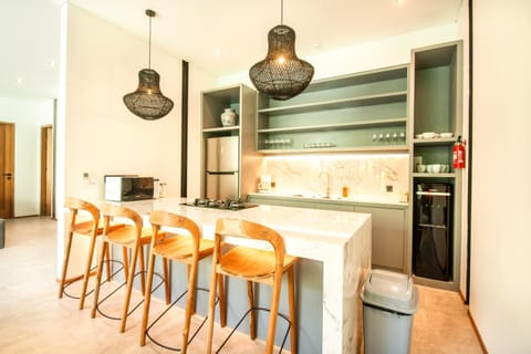 New 4BR Villa 200m to the beach Canggu Villa in Mengwi