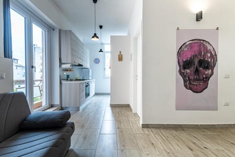 Kitchen or kitchenette, Living room