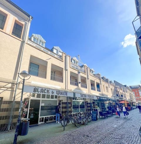 Property building, Neighbourhood, City view, Street view, Location