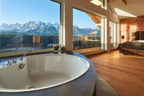 Bed, Photo of the whole room, Bedroom, Mountain view, Bath