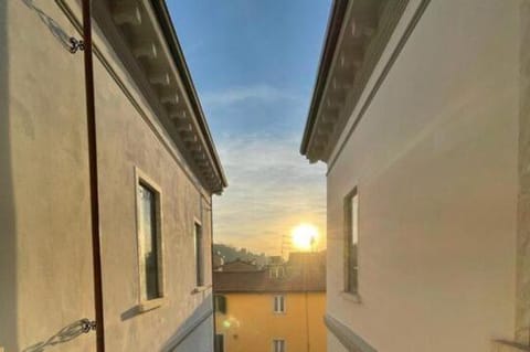 Property building, Day, Sunrise, Sunset