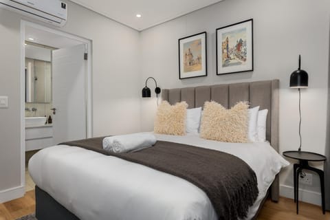 7 on Bantry Apartments Apartment in Cape Town