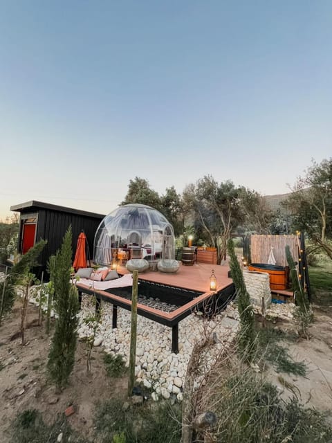 Property building, View (from property/room)