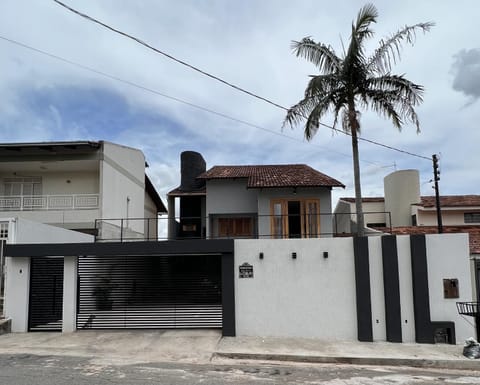 Property building, Day, Neighbourhood, Street view
