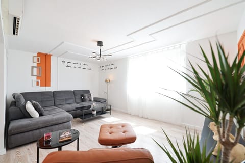 Beach Days-Panoramic city/sea view apartment Apartment in Zadar