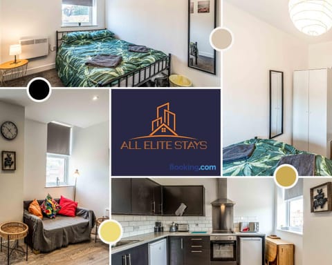 Bed, TV and multimedia, Kitchen or kitchenette, Bedroom