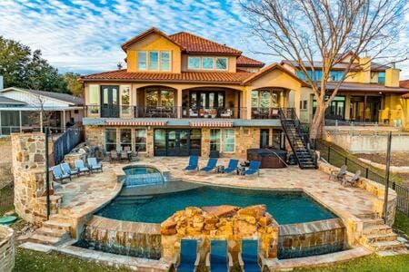 Beachfront Villa New Listing Intro Pricing House in Kingsland