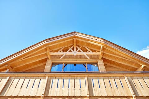 Property building, Day