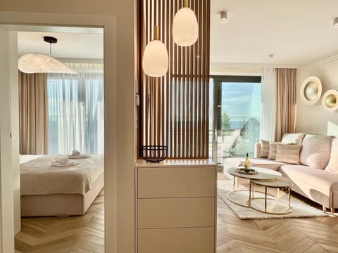 Living room, Photo of the whole room, Bedroom