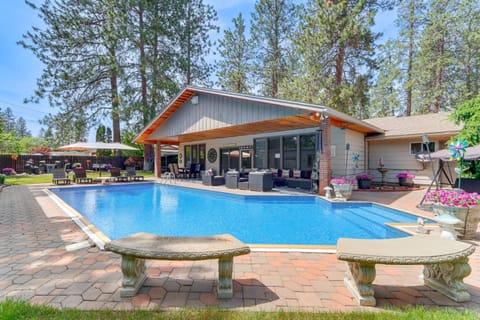 Spokane Valley Vacation Rental with Shared Pool! Apartment in Spokane Valley