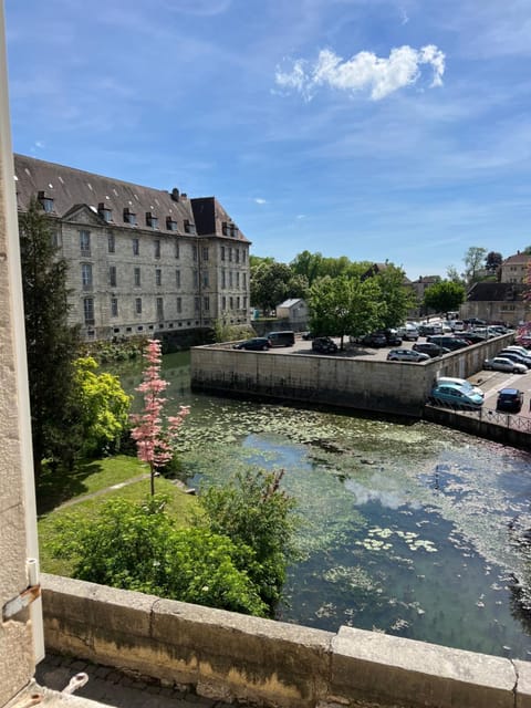 Détente et vue exceptionnelle à L'appart' de Charles Apartment in Dole