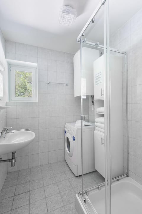 Haus Gletscherblick Apartment hotel in Carinthia, Austria