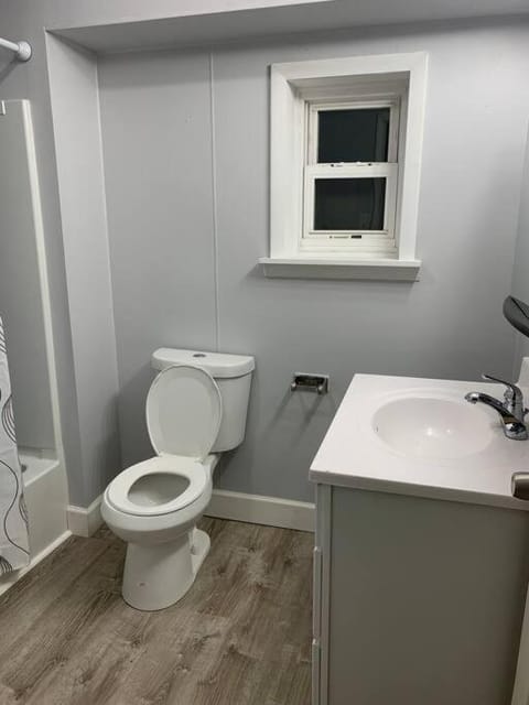 Entire Condo Minutes from Niagara Falls (USA) House in Niagara Falls