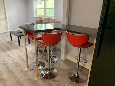 Entire Condo Minutes from Niagara Falls (USA) House in Niagara Falls