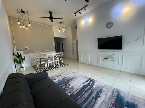 Communal lounge/ TV room