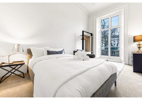 Bed, Bedroom, Garden view, wardrobe